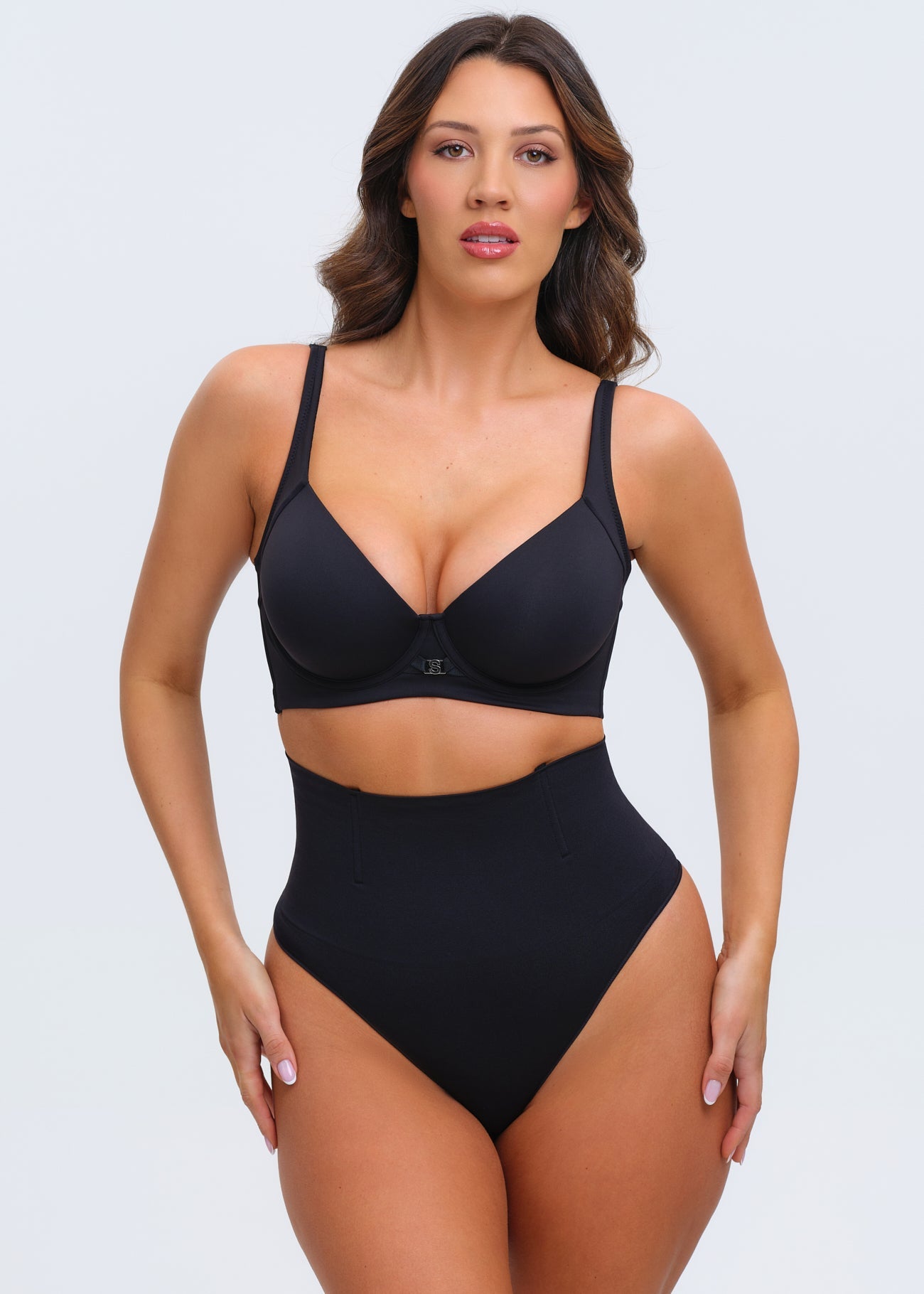 Essential Shaping Thong